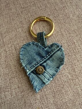 Blue Denim Heart Key & Card Holder with Gold Ring